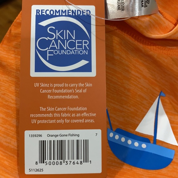 Boy's Short Sleeve Gone Fishing Swim Shirt Size 7 - Picture 11 of 11